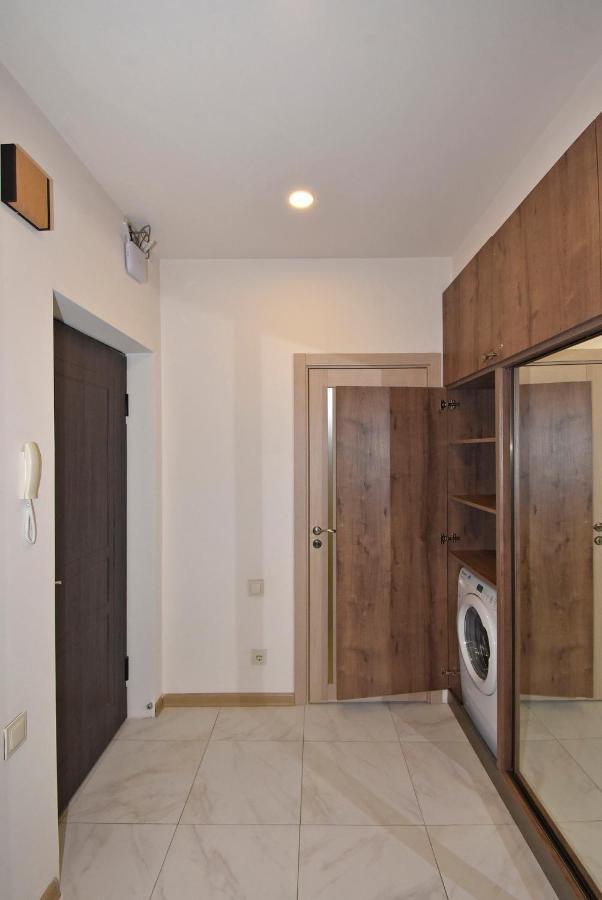 Home4You City Center Apartments Yerevan Ngoại thất bức ảnh