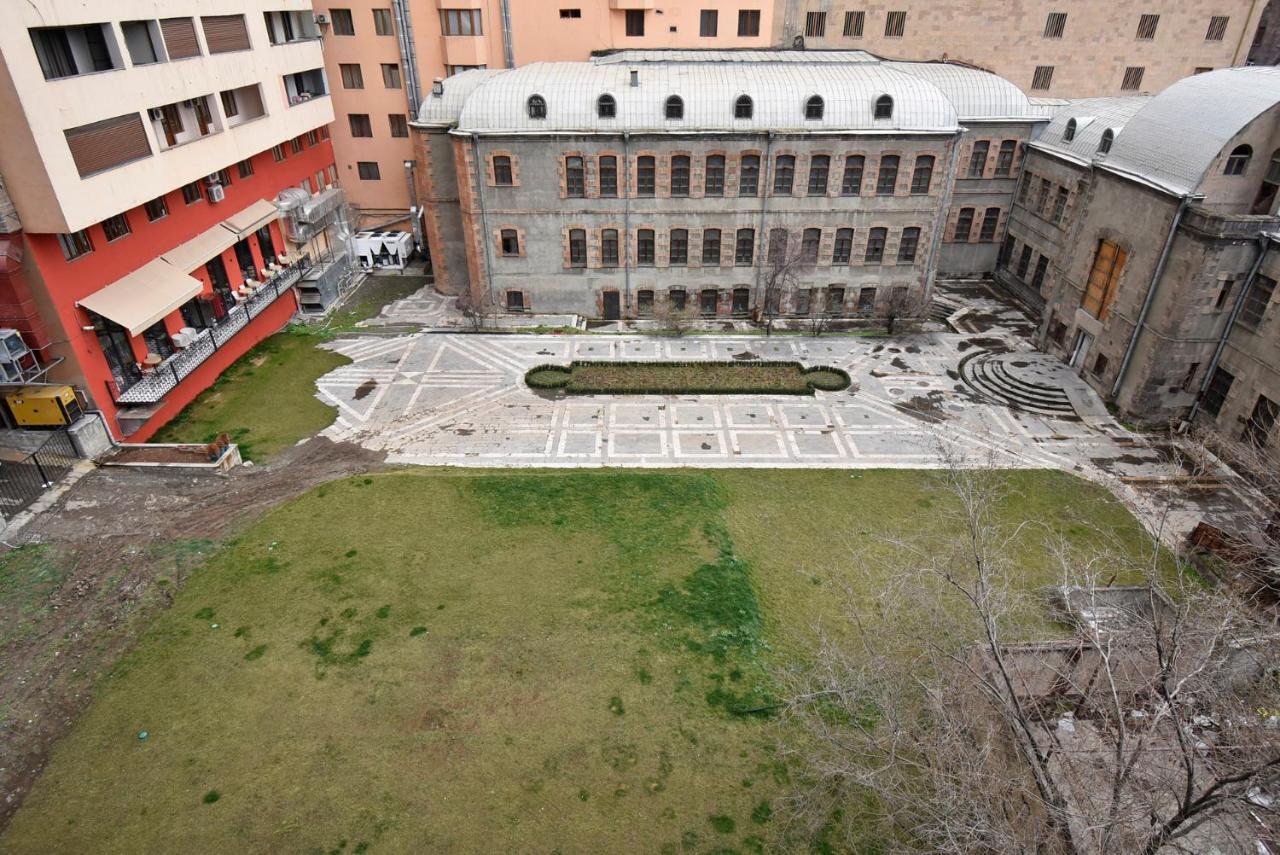 Home4You City Center Apartments Yerevan Ngoại thất bức ảnh
