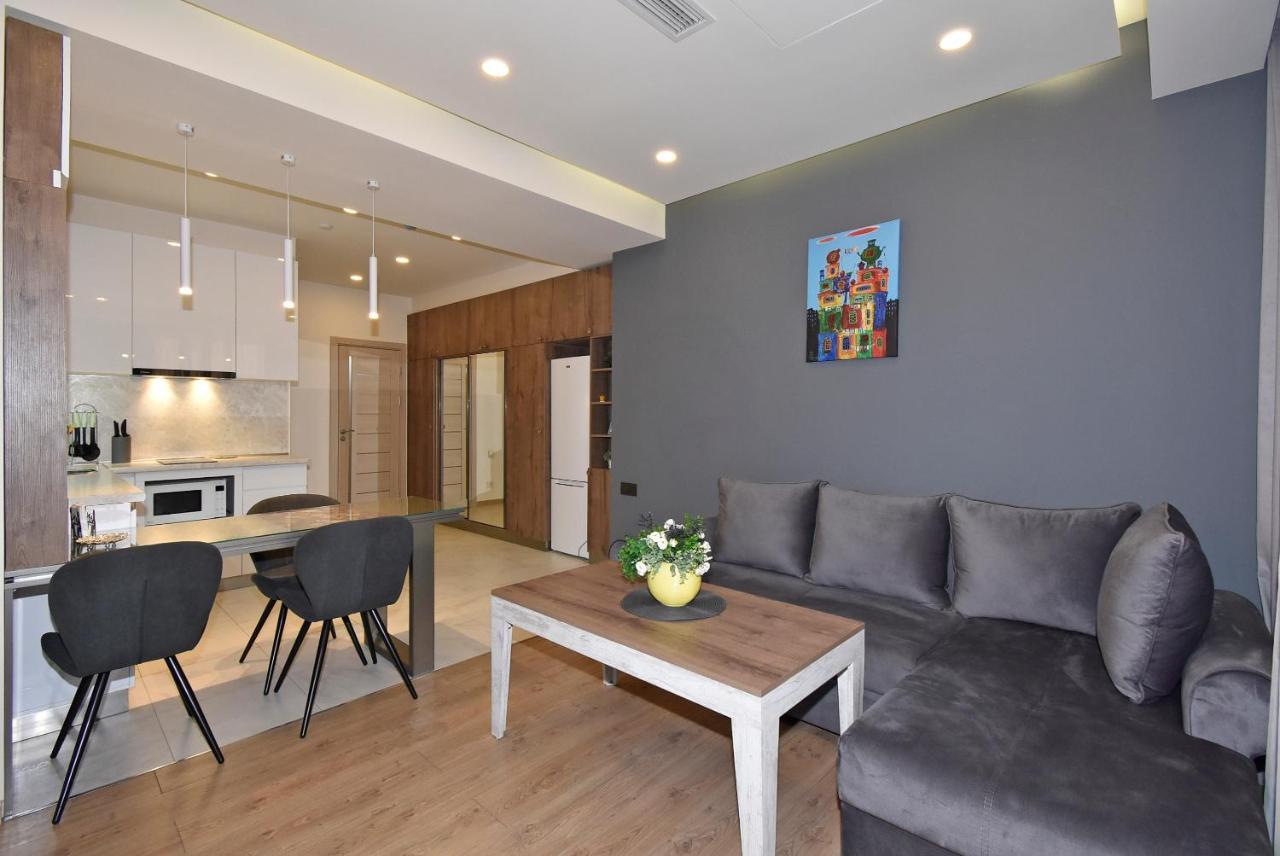 Home4You City Center Apartments Yerevan Ngoại thất bức ảnh