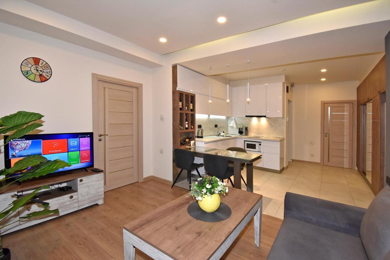Home4You City Center Apartments Yerevan Ngoại thất bức ảnh