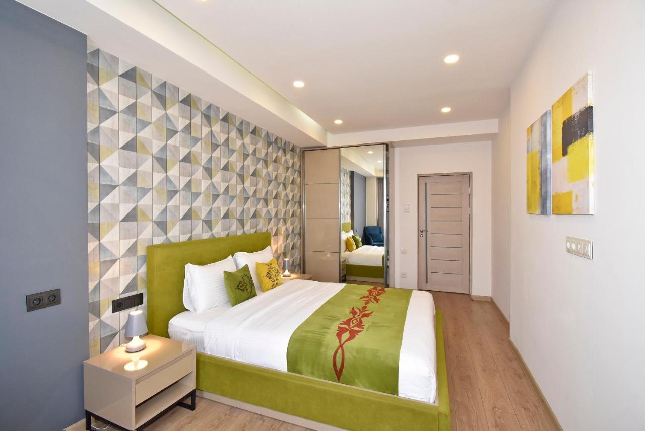 Home4You City Center Apartments Yerevan Ngoại thất bức ảnh