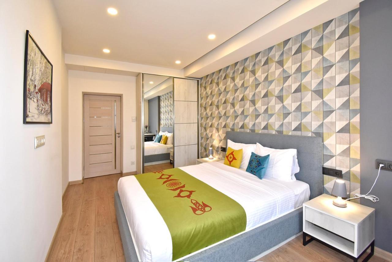 Home4You City Center Apartments Yerevan Ngoại thất bức ảnh